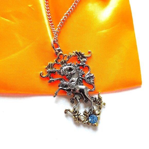 New Heraldic Unicorn Pewter Necklace Made in the UK - Picture 1 of 5